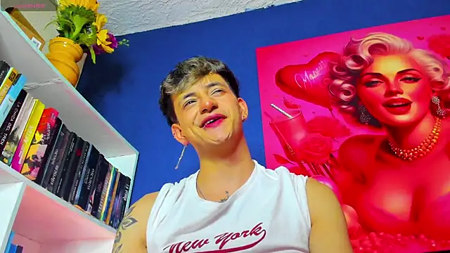 Snapshot of GabyThoms chatting on February 2025 09:49:01 PM GabyThoms online show from February 2025 09:49:01 PM