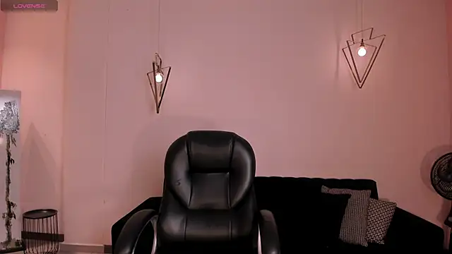 AbbyDalton online show from November 2025 06:18:01 PM