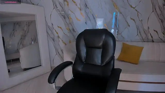 AbbyDalton online show from July 2026 06:35:02 PM