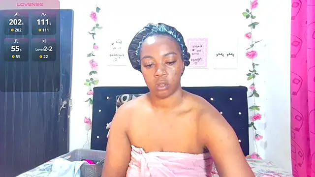 Snapshot of CiaraEbony chatting on March 2026 12:58:02 AM CiaraEbony online show from March 2026 12:58:02 AM