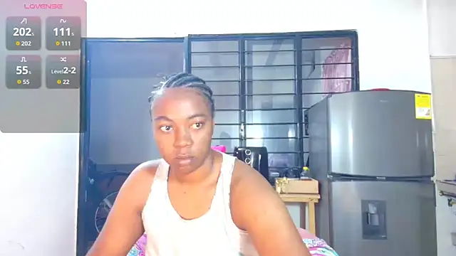 Snapshot of CiaraEbony chatting on April 2026 09:43:01 AM CiaraEbony online show from April 2026 09:43:01 AM