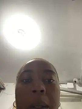 Snapshot of CiaraEbony chatting on April 2026 11:48:01 PM CiaraEbony online show from April 2026 11:48:01 PM