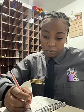 Snapshot of CiaraEbony chatting on April 2026 01:05:02 AM CiaraEbony online show from April 2026 01:05:02 AM