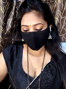 Snapshot of Monalisha_G chatting on April 2026 06:47:01 AM Monalisha G online show from April 2026 06:47:01 AM