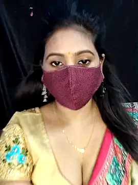 Snapshot of Monalisha_G chatting on May 2026 07:37:01 AM Monalisha G online show from May 2026 07:37:01 AM