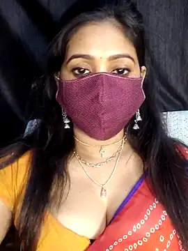 Snapshot of Monalisha_G chatting on May 2026 07:33:01 PM Monalisha G online show from May 2026 07:33:01 PM