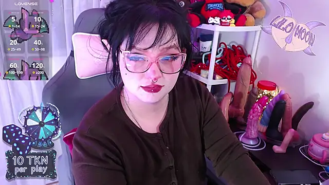 LiloMoon69 online show from January 2026 11:25:01 AM