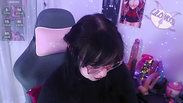LiloMoon69 online show from May 2026 06:31:02 AM