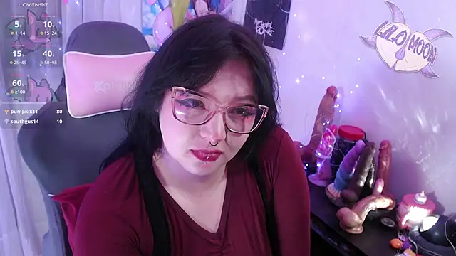 LiloMoon69 online show from May 2026 11:49:01 AM