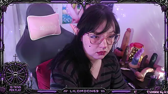 LiloMoon69 online show from June 2026 09:51:02 AM