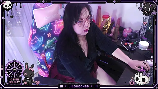 LiloMoon69 online show from June 2026 08:38:01 AM