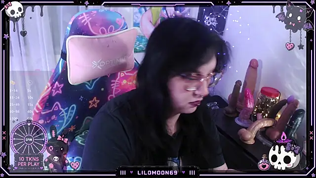 LiloMoon69 online show from June 2026 07:55:01 AM