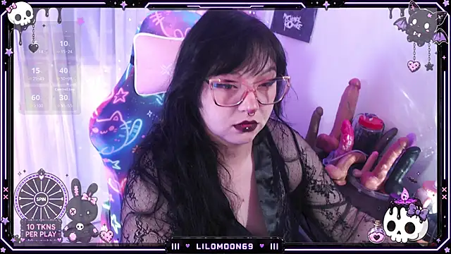 LiloMoon69 online show from July 2026 06:47:02 AM
