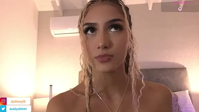 Daddysgirl1  online show from July 2026 10:12:01 PM