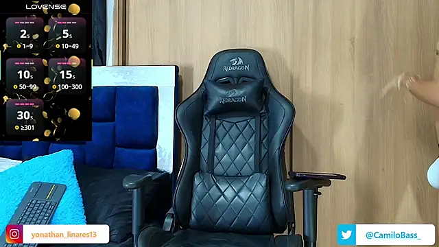 Snapshot of _CamiloBass chatting on September 2025 08:08:01 PM CamiloBass online show from September 2025 08:08:01 PM