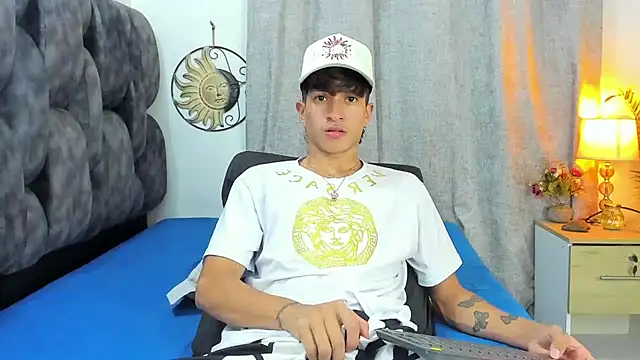  CamiloBass online show from April 2026 01:22:01 AM