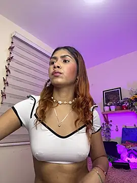 Snapshot of soy_sarah_ chatting on February 2025 06:13:02 PM soy sarah online show from February 2025 06:13:02 PM