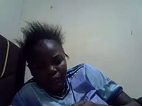 pretty vivy online show from February 2025 05:43:01 PM