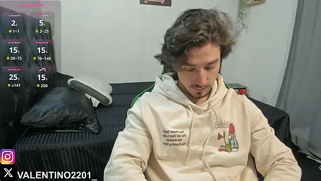 Valentino Xander online show from October 2025 12:50:02 AM