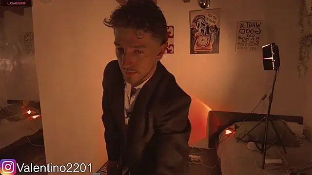 Valentino Xander online show from July 2026 12:39:01 AM