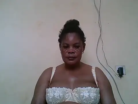 Snapshot of ANALQUEEN4 chatting on February 2026 07:09:02 AM ANALQUEEN4 online show from February 2026 07:09:02 AM