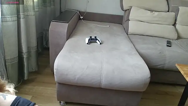 MilaaMilaa online show from November 2025 02:35:02 AM