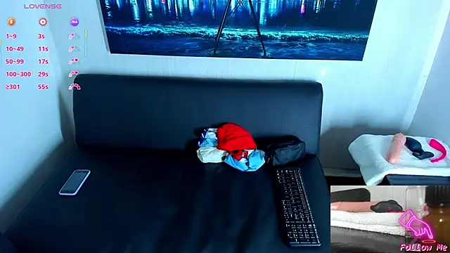 Piggy Eddy online show from September 2025 09:15:01 PM