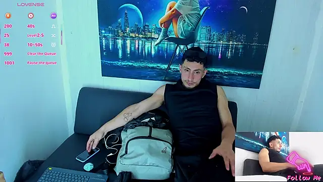 Piggy Eddy online show from October 2025 09:14:02 PM