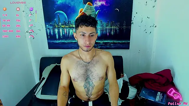 Snapshot of Piggy_Eddy chatting on November 2025 05:17:01 AM Piggy Eddy online show from November 2025 05:17:01 AM