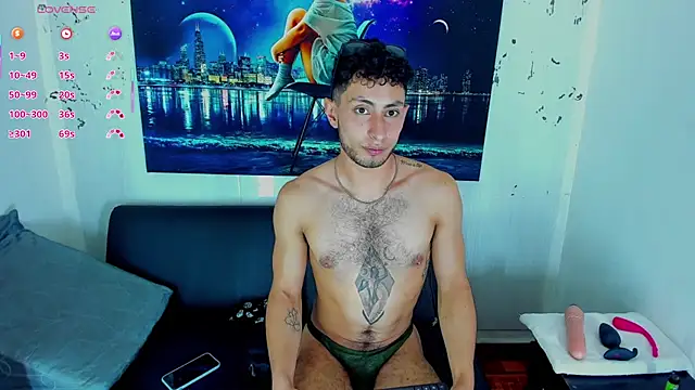 Snapshot of Piggy_Eddy chatting on November 2025 02:54:01 AM Piggy Eddy online show from November 2025 02:54:01 AM