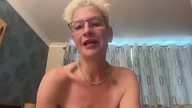 JennyHazel1 online show from May 2026 04:48:02 PM