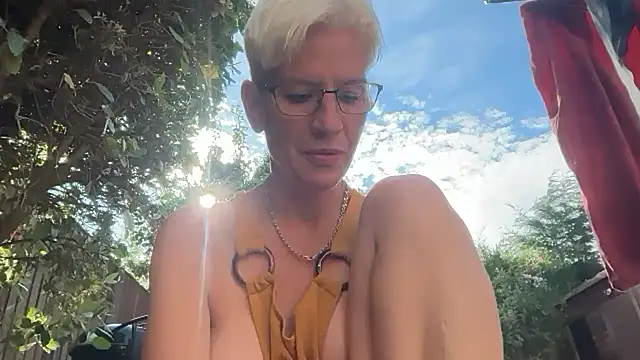 JennyHazel1 online show from July 2026 04:55:01 PM