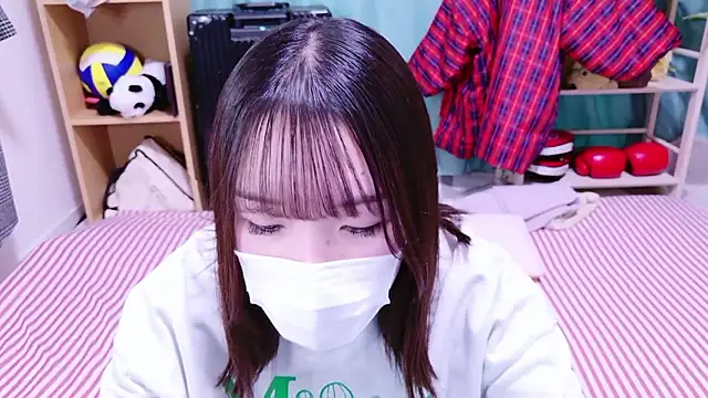 Snapshot of mari_tan_ch chatting on December 2025 12:27:01 AM mari tan ch online show from December 2025 12:27:01 AM