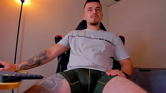 james connor2 online show from March 2025 07:38:02 PM