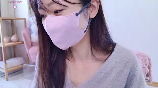 Snapshot of meg_0901 chatting on February 2025 04:47:01 AM meg 0901 online show from February 2025 04:47:01 AM