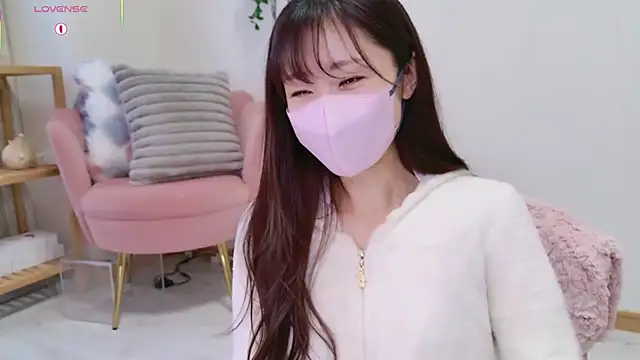 Snapshot of meg_0901 chatting on February 2025 11:14:02 PM meg 0901 online show from February 2025 11:14:02 PM