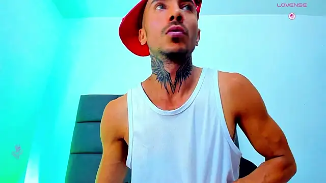 steven hott8 online show from April 2026 07:25:02 PM