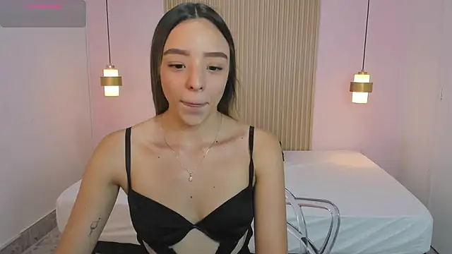 AliceRoss0 online show from May 2026 08:14:02 PM
