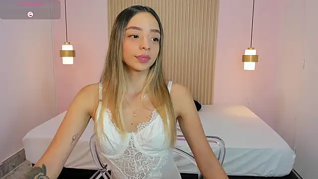 AliceRoss0 online show from May 2026 08:16:02 PM