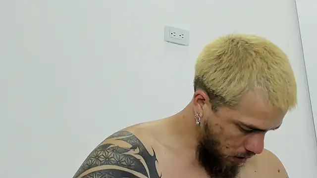 Beard xox online show from June 2026 02:44:02 AM