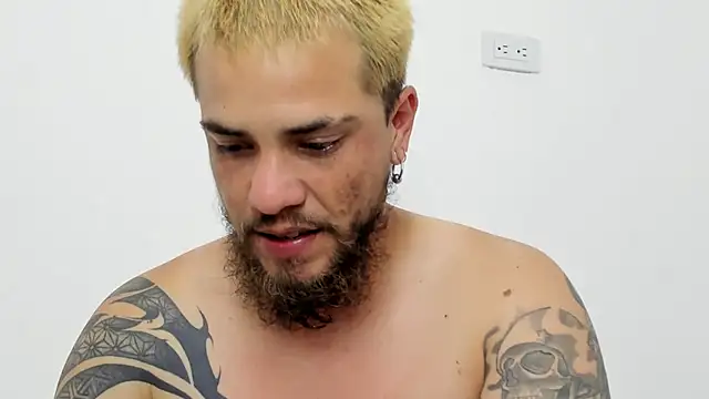 Beard xox online show from June 2026 11:02:02 PM