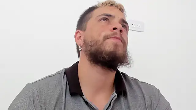 Beard xox online show from July 2026 08:25:01 PM