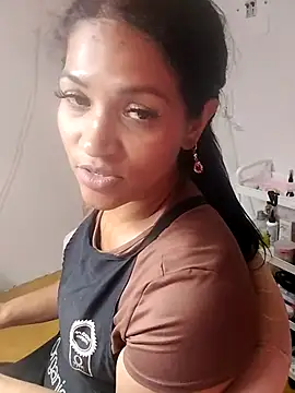 Snapshot of makennaa_ chatting on May 2026 02:07:02 AM makennaa online show from May 2026 02:07:02 AM