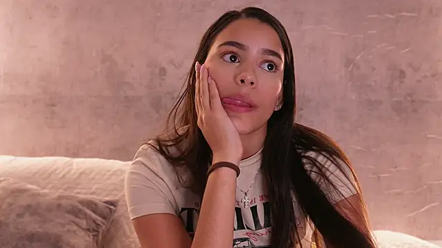 Nicky and Blake online show from September 2025 05:46:02 PM