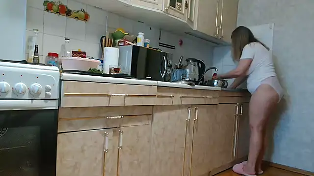 Vika  online show from February 2025 04:36:02 AM