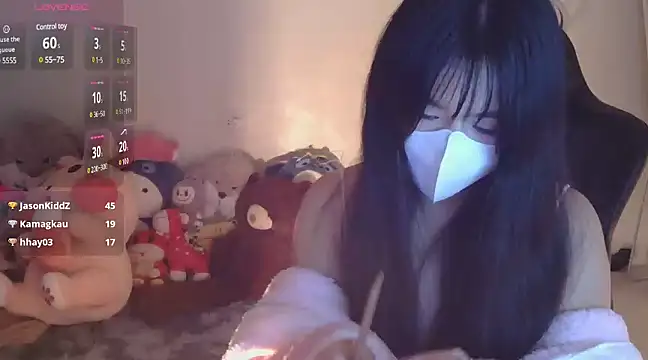 Snapshot of TimmyZi chatting on December 2024 06:27:01 PM TimmyZi online show from December 2024 06:27:01 PM