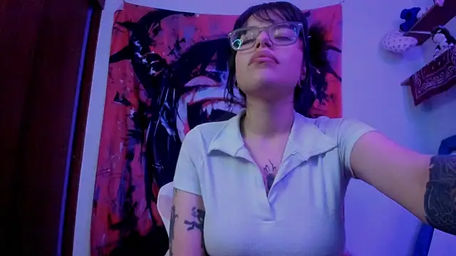 Lucyfx666 online show from June 2026 05:52:02 AM