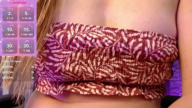 Snapshot of Manuela_bela chatting on March 2025 06:32:01 PM Manuela bela online show from March 2025 06:32:01 PM