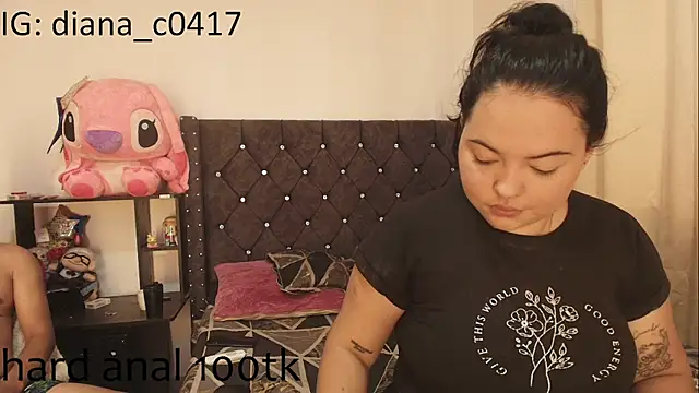 leoytessa 10 online show from November 2025 01:33:02 PM