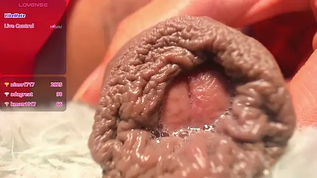 Snapshot of CharlotteLauren chatting on March 2025 02:16:02 AM CharlotteLauren online show from March 2025 02:16:02 AM